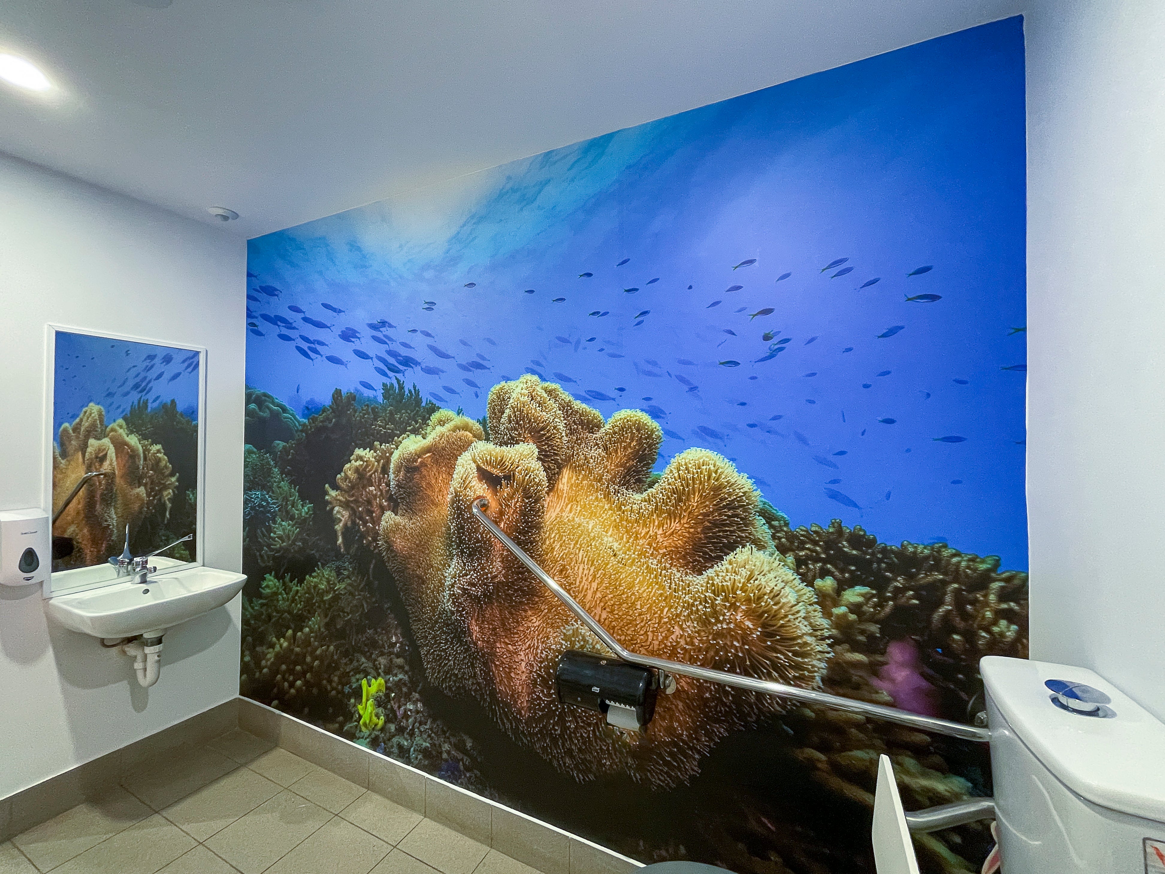 AirliePlazaWallpapers_IMG_4280.jpg__PID:f2c9fed8-8c32-42a0-b882-5f1d725c4f5d