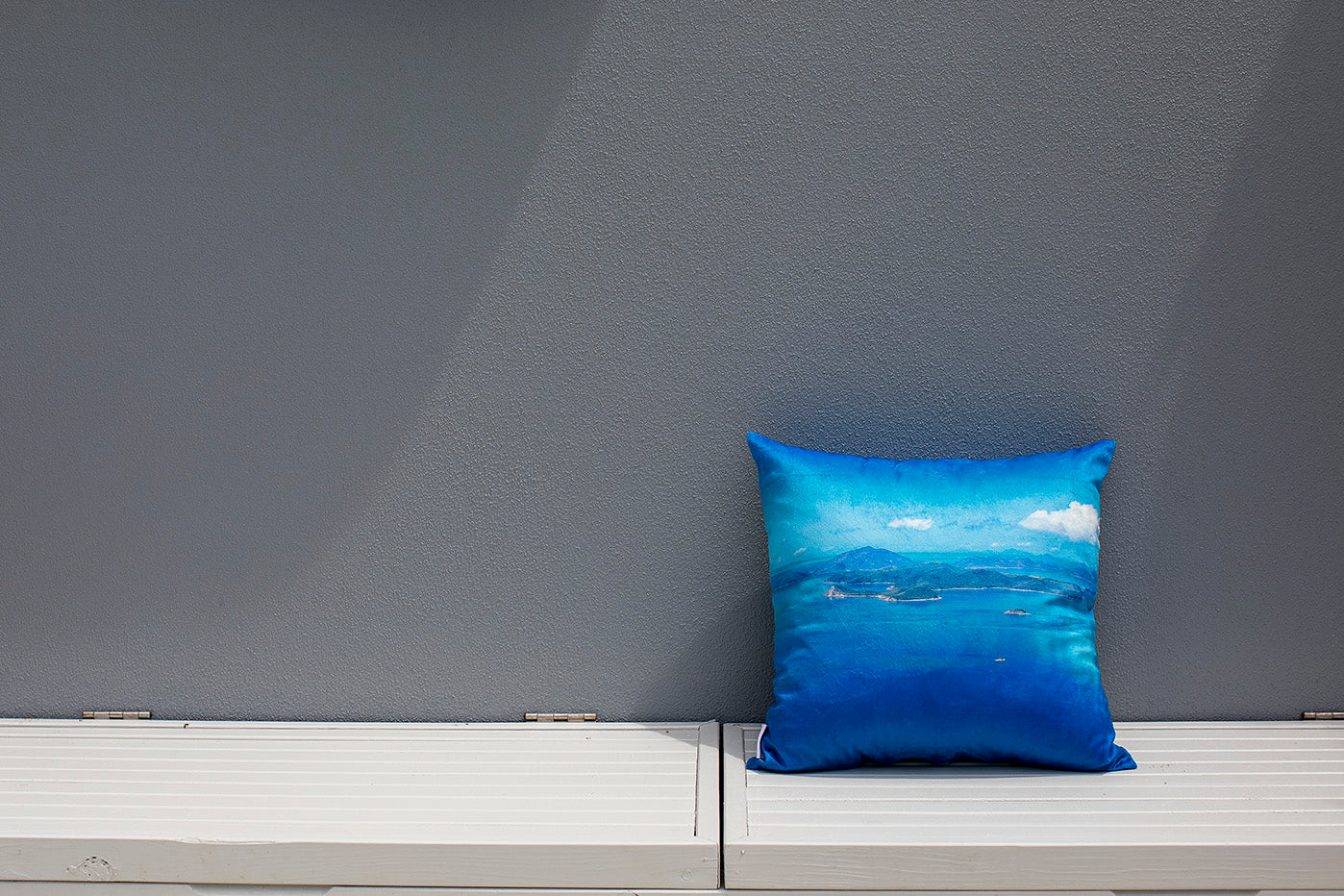 Cushion Cover Island Bliss Print image 1