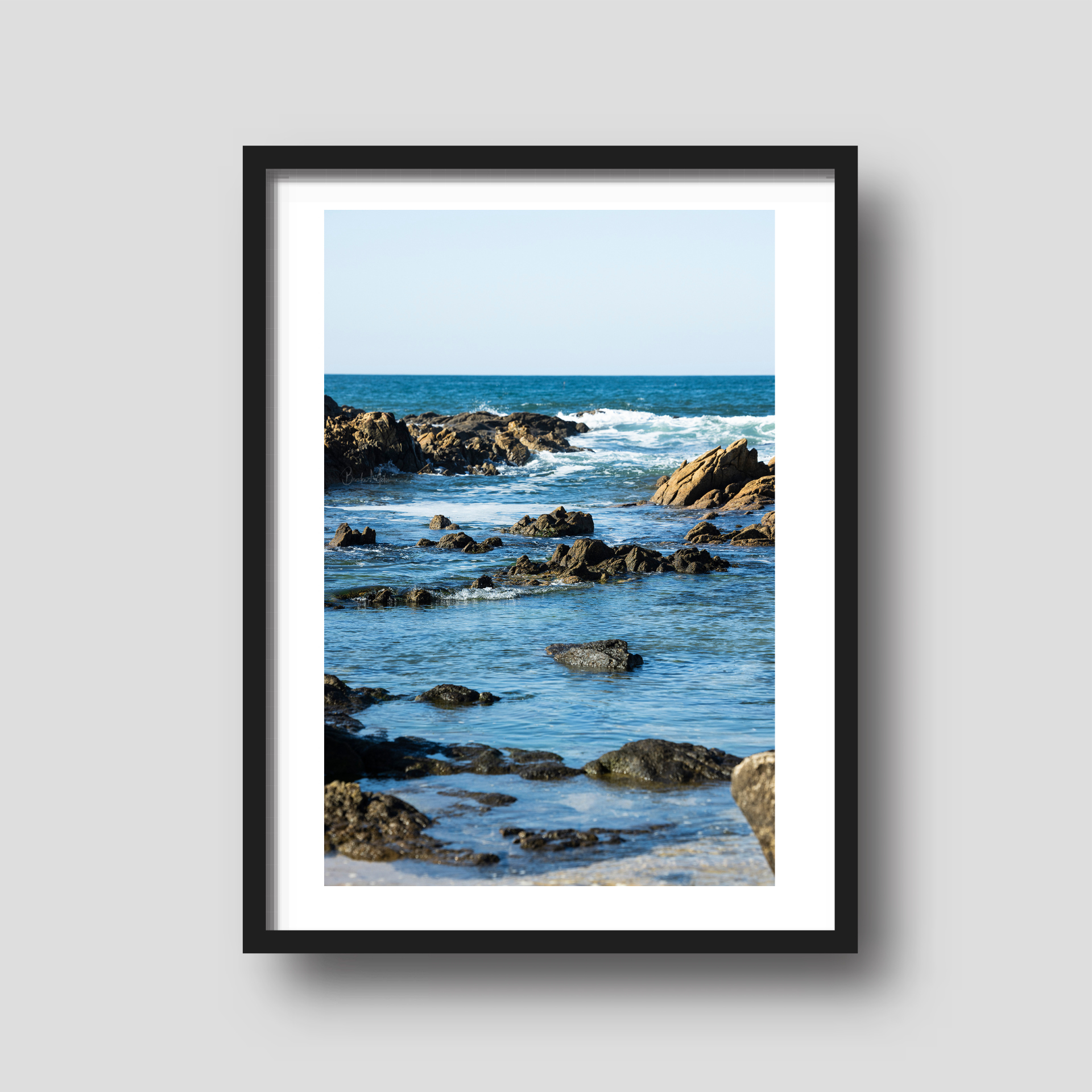 Piscina Rocks - Portugal Coastal Travel Print